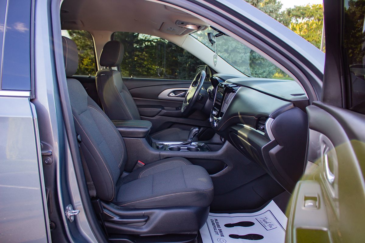 Photo 20 of this Chevrolet Traverse