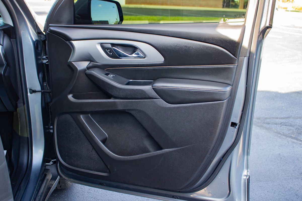Photo 21 of this Chevrolet Traverse