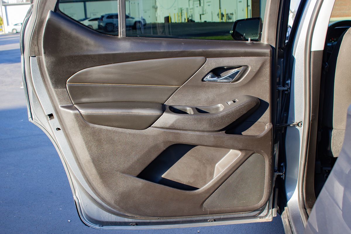 Photo 15 of this Chevrolet Traverse
