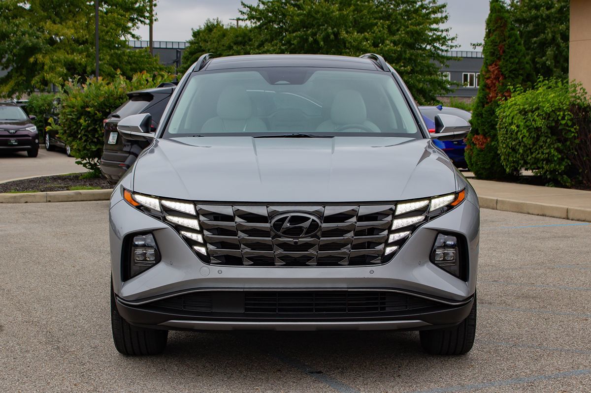 Photo 2 of this Hyundai Tucson