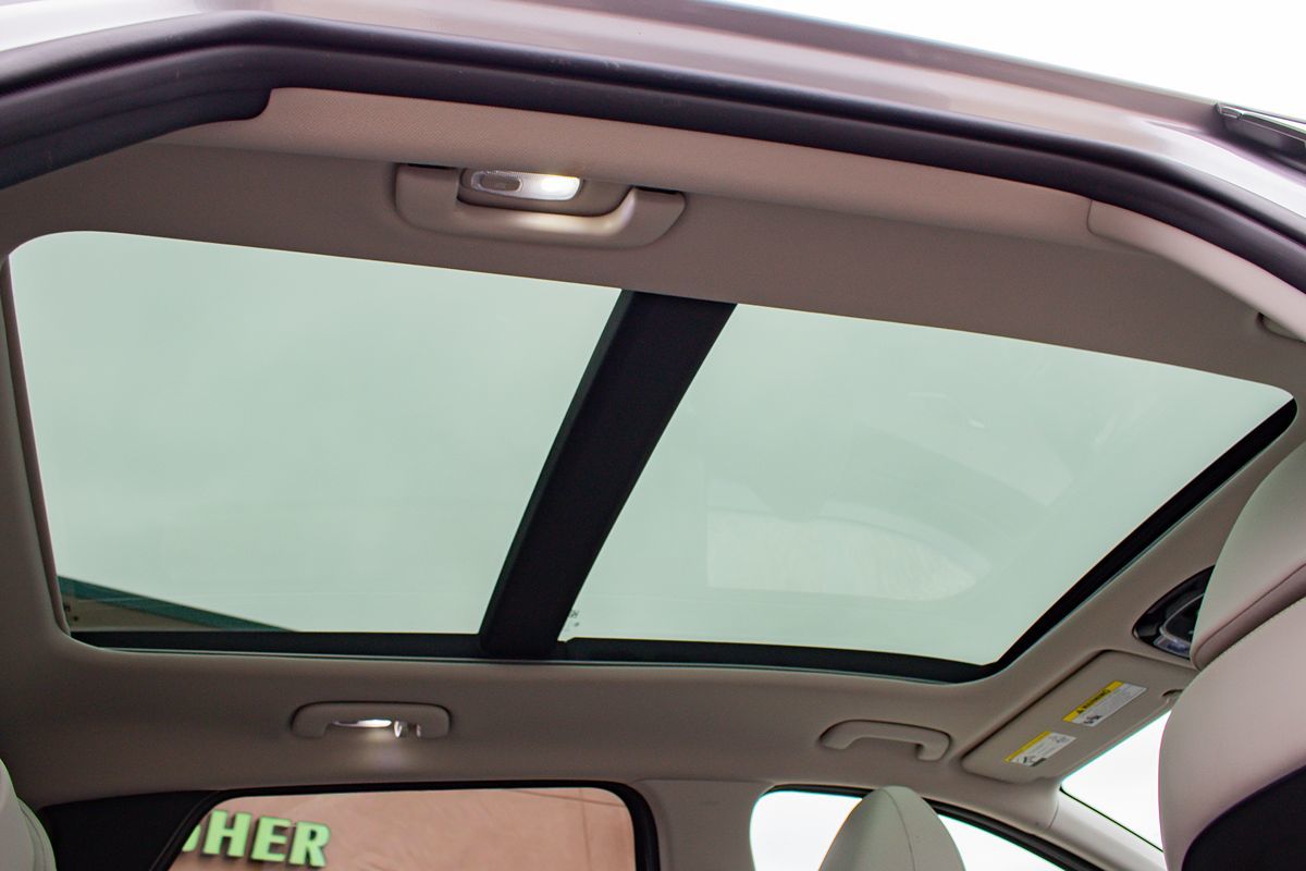 Photo 20 of this Hyundai Tucson
