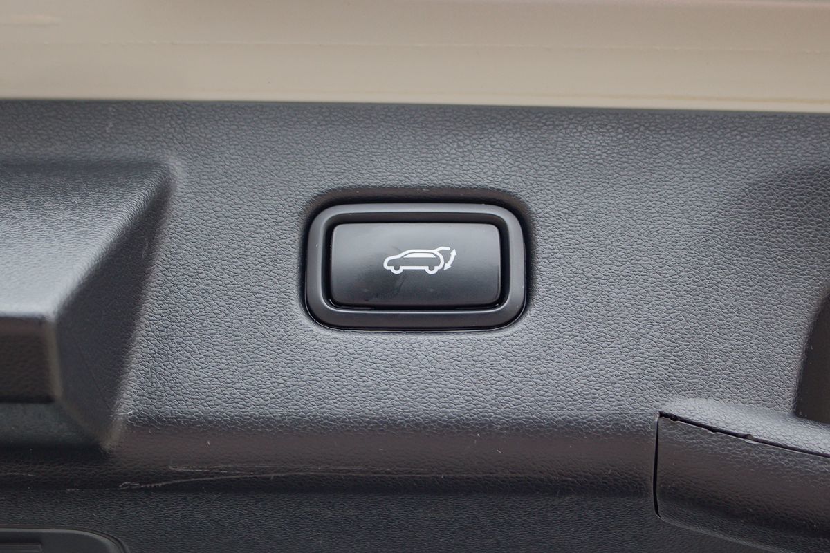 Photo 31 of this Hyundai Tucson