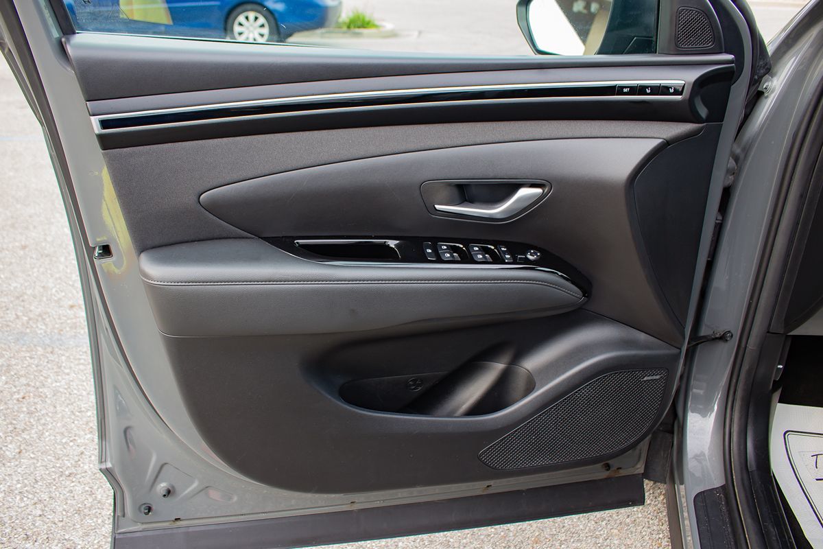 Photo 14 of this Hyundai Tucson
