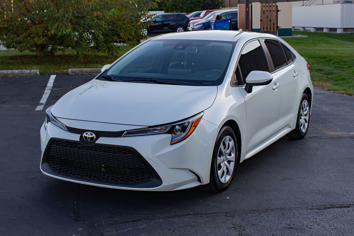 Photo 3 of this Toyota Corolla