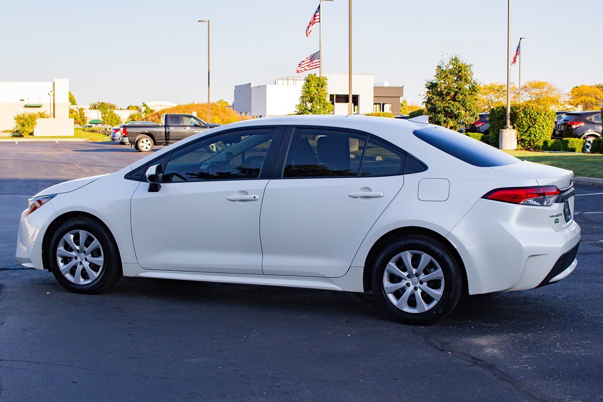 Photo 6 of this Toyota Corolla