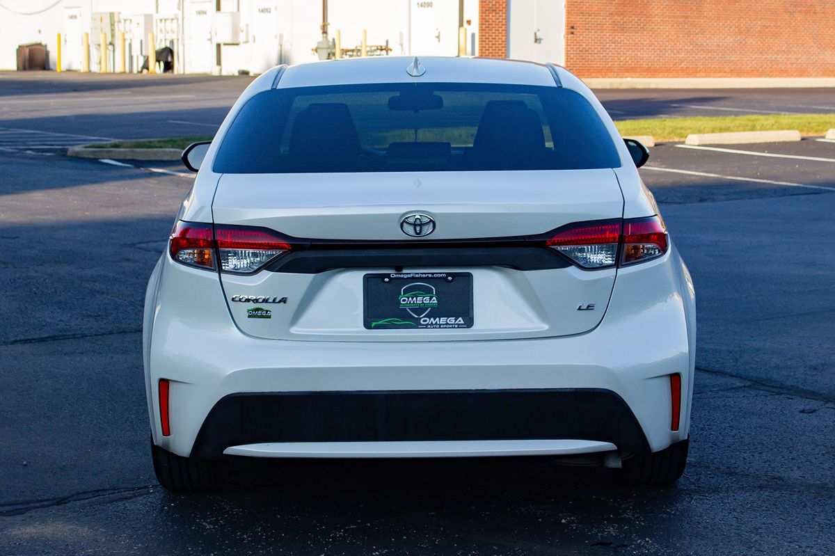 Photo 8 of this Toyota Corolla