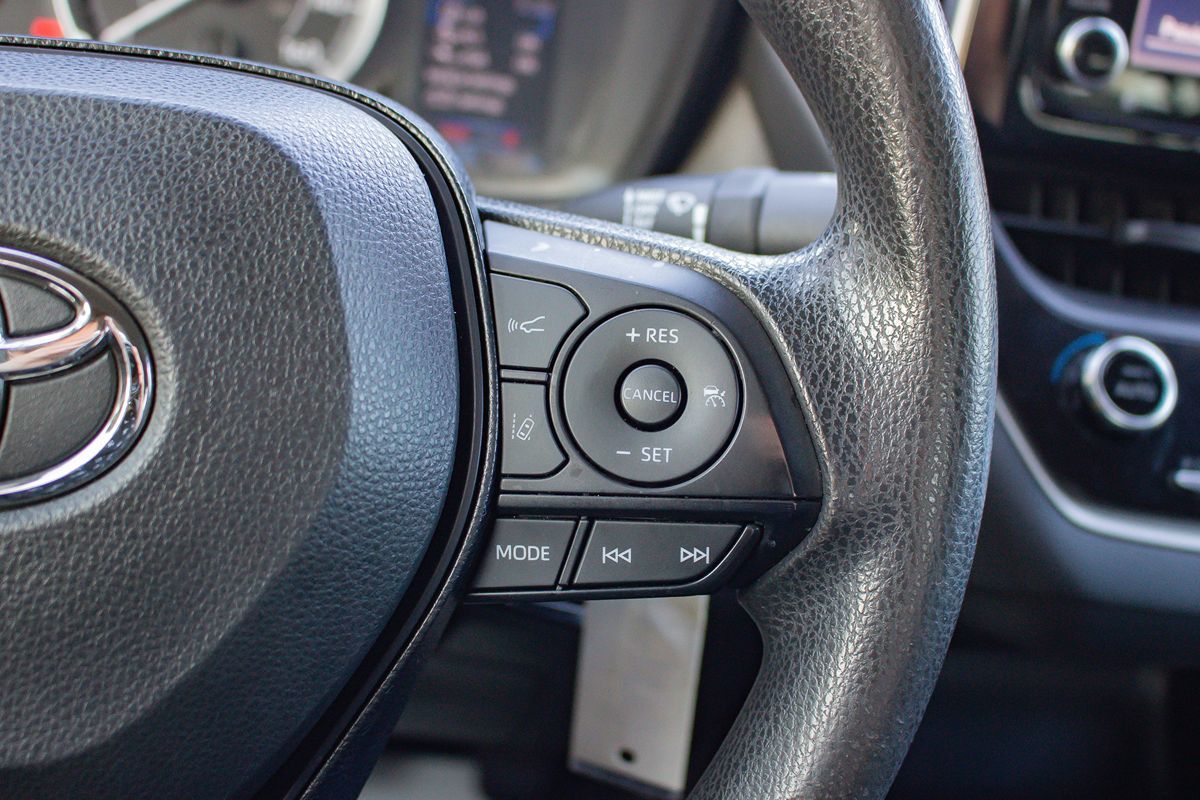 Photo 22 of this Toyota Corolla