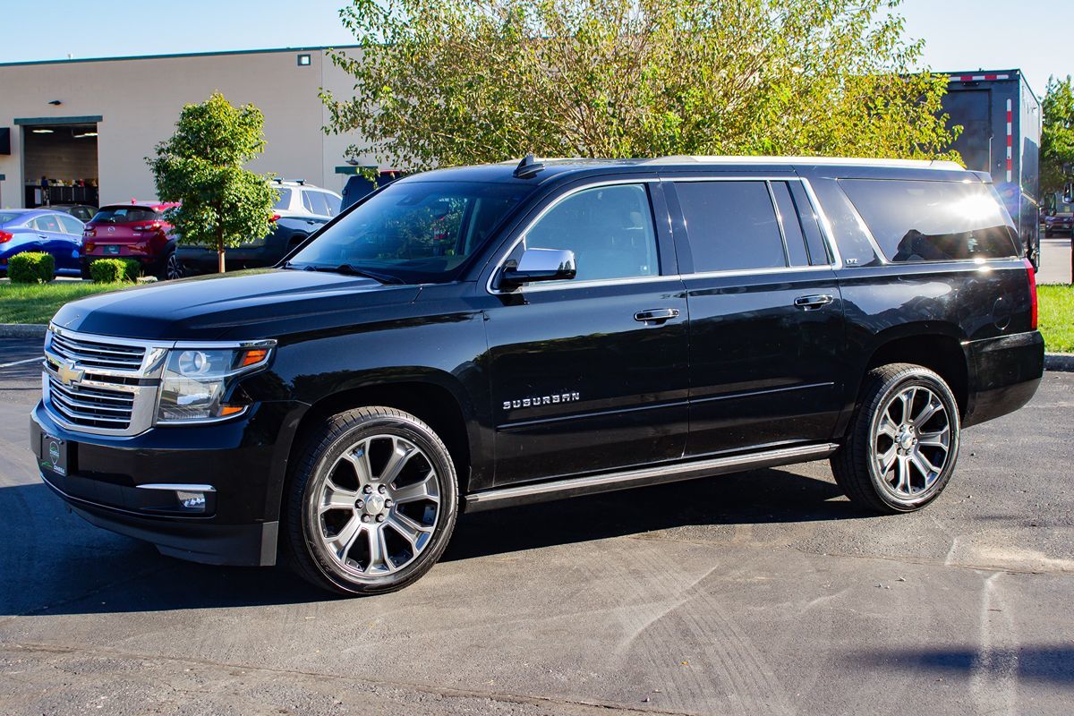 Photo 4 of this Chevrolet Suburban