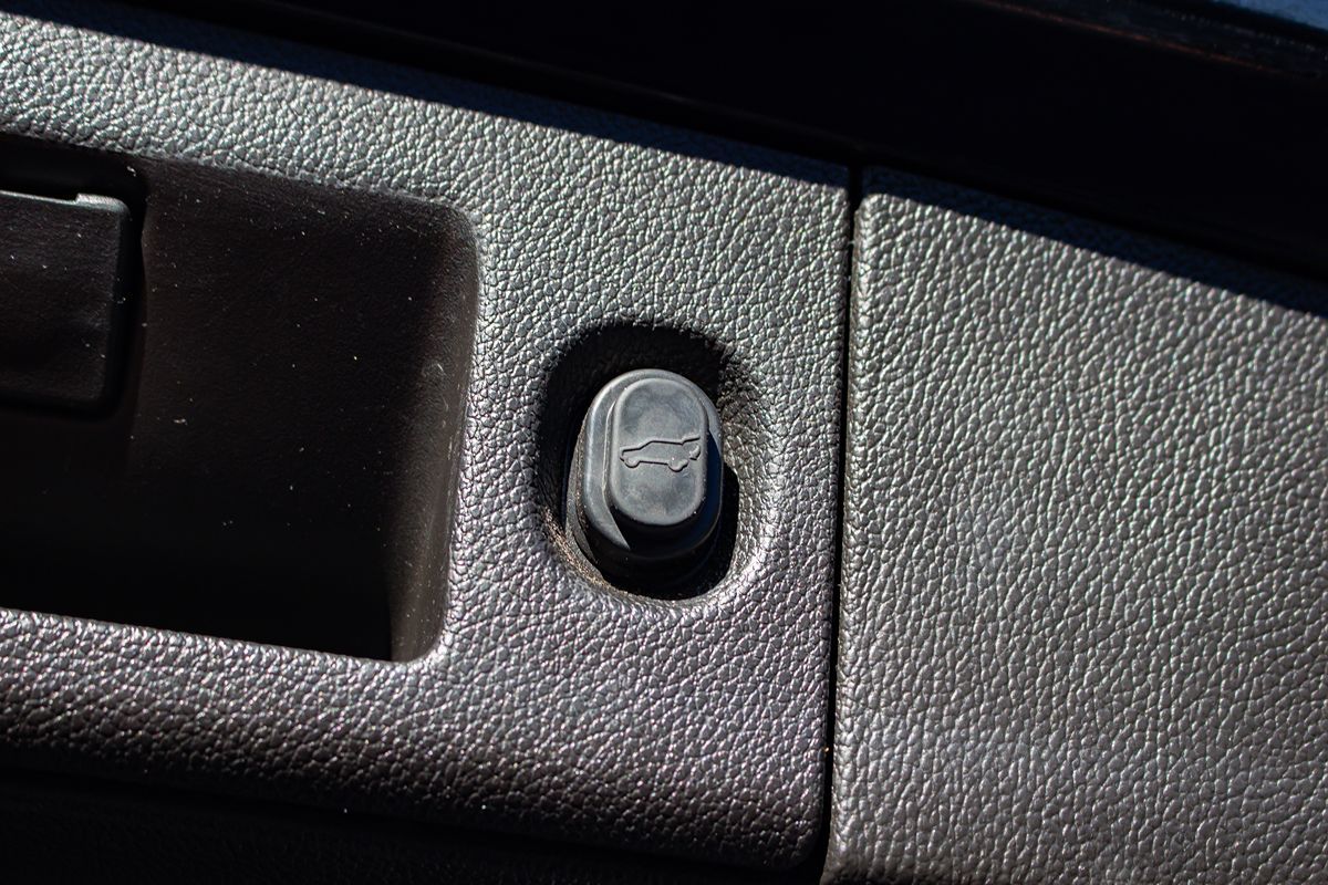 Photo 37 of this Chevrolet Suburban