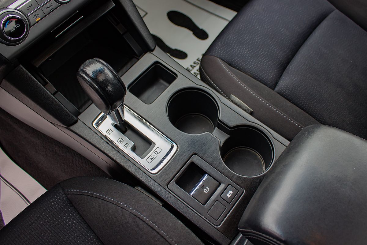 Photo 29 of this Subaru Legacy