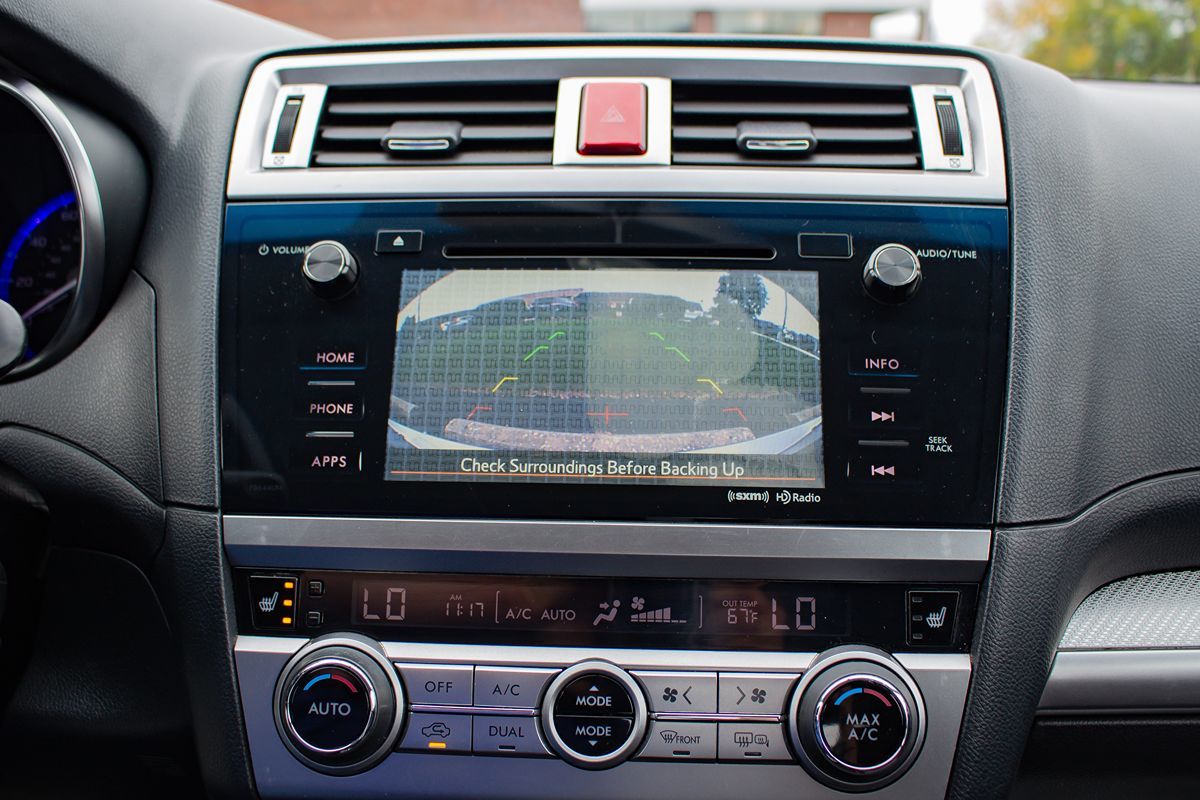 Photo 27 of this Subaru Legacy
