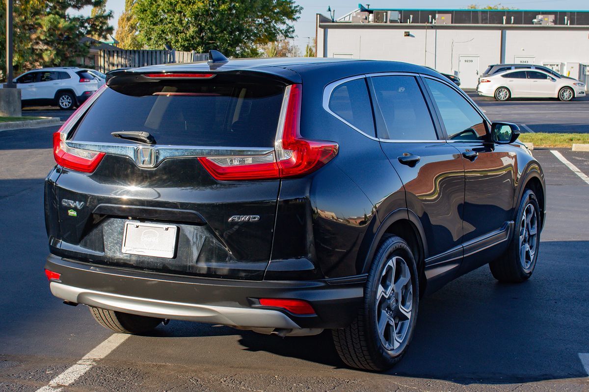 Photo 9 of this Honda CR-V
