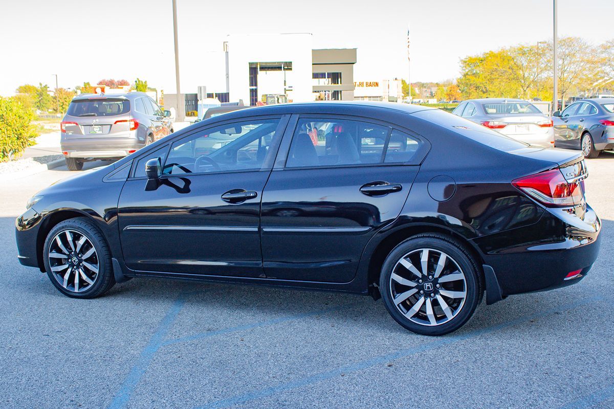Photo 6 of this Honda Civic Sedan