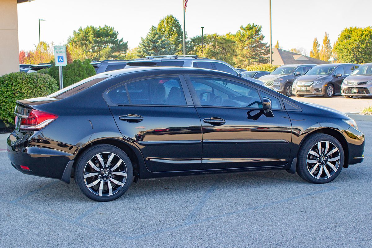 Photo 10 of this Honda Civic Sedan