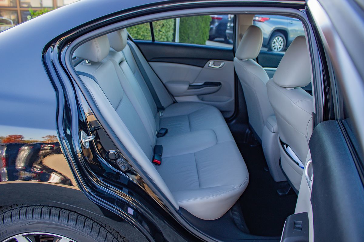 Photo 19 of this Honda Civic Sedan