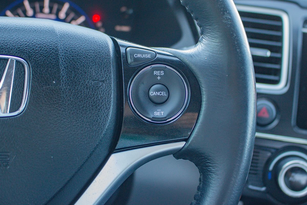 Photo 13 of this Honda Civic Sedan