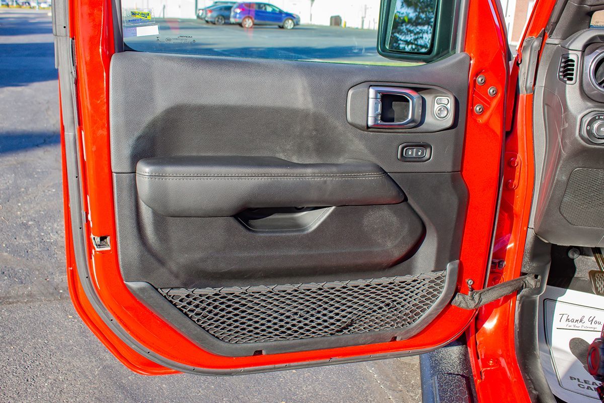 Photo 15 of this Jeep Wrangler