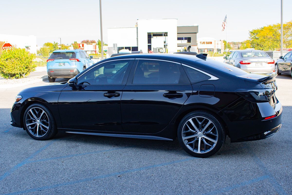 Photo 6 of this Honda Civic Sedan