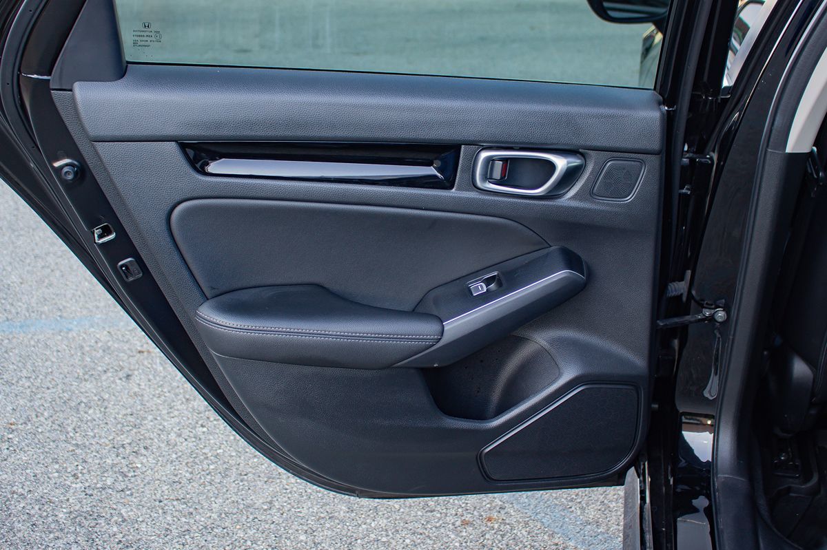 Photo 15 of this Honda Civic Sedan