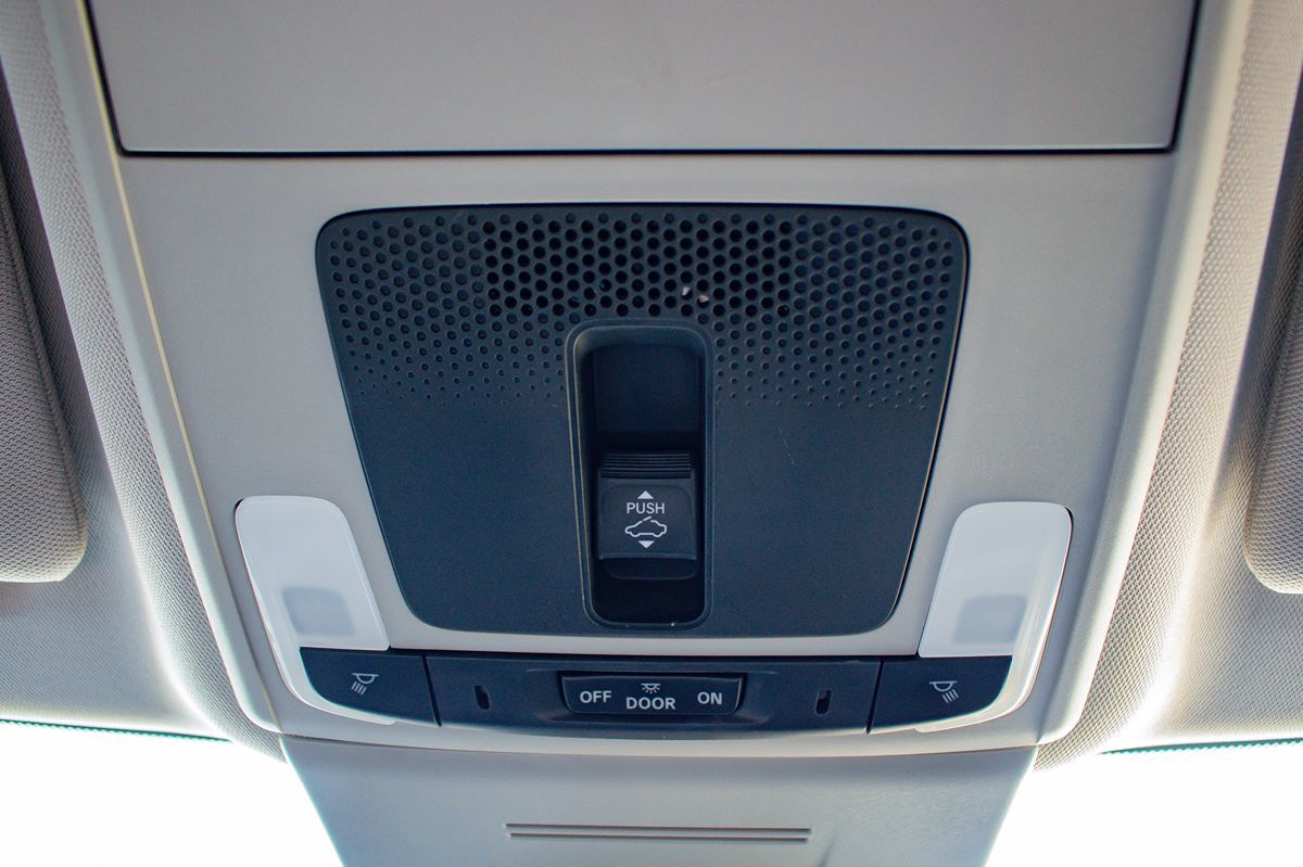 Photo 31 of this Honda Civic Sedan
