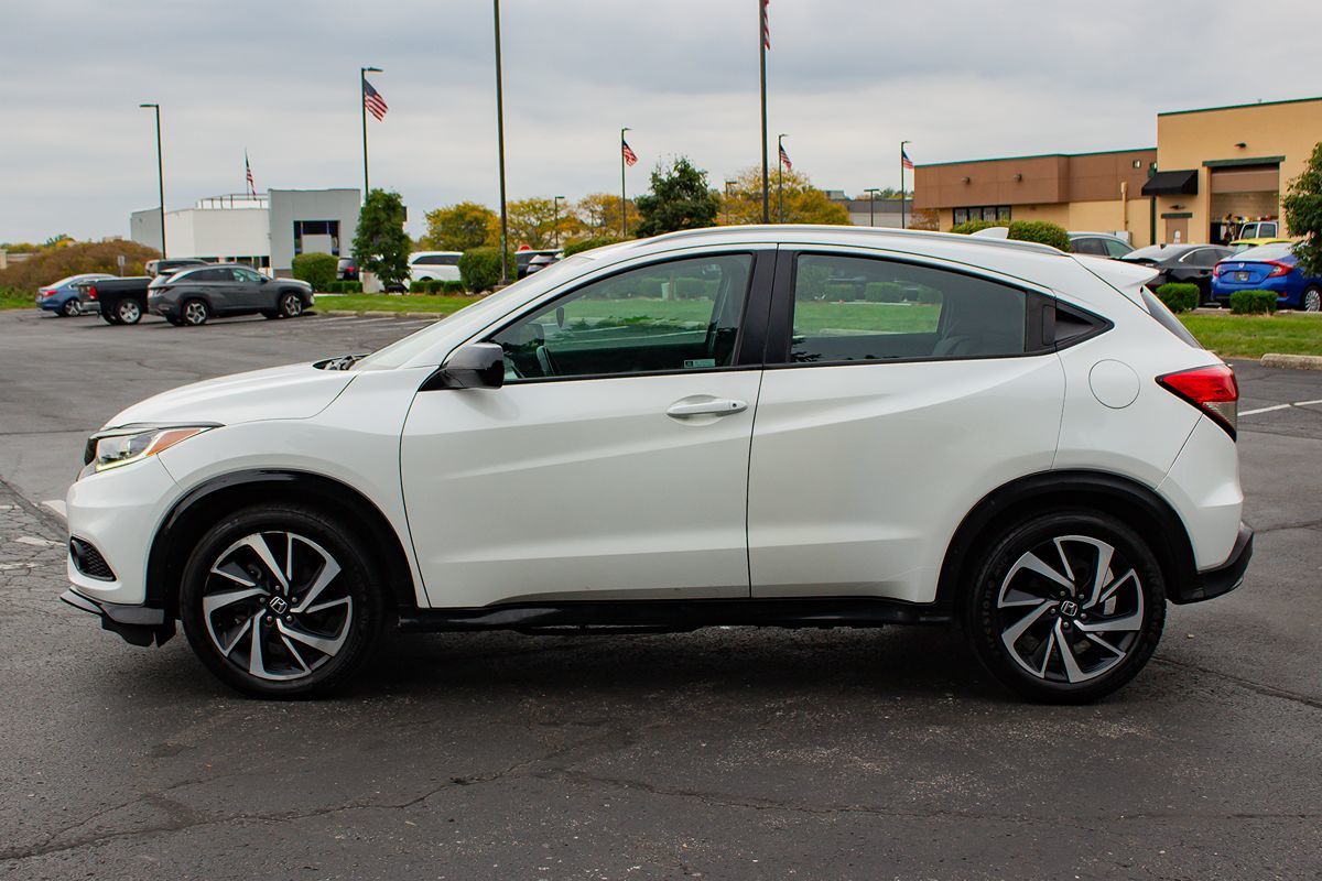 Photo 5 of this Honda HR-V