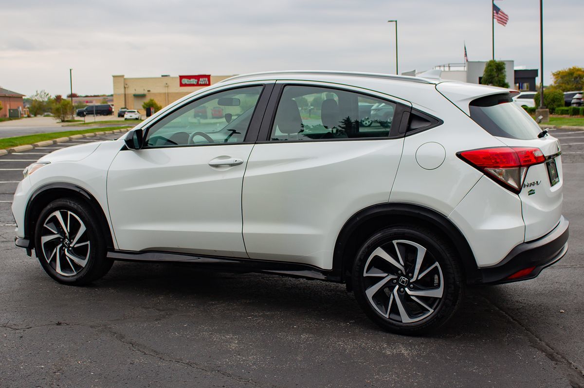 Photo 6 of this Honda HR-V