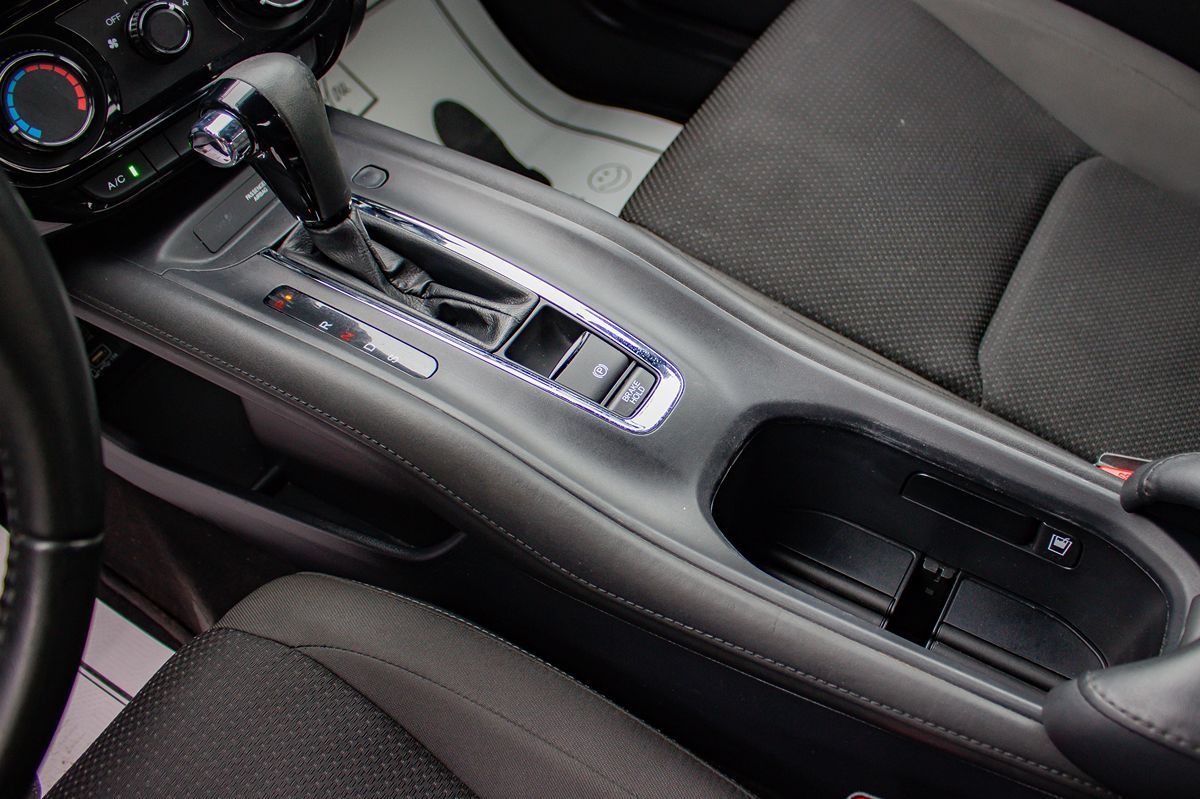 Photo 28 of this Honda HR-V
