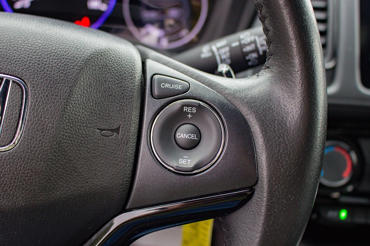 Photo 24 of this Honda HR-V