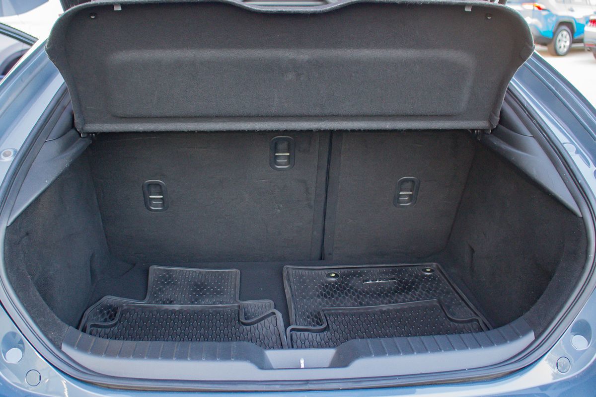 Photo 14 of this Mazda Mazda3 Hatchback