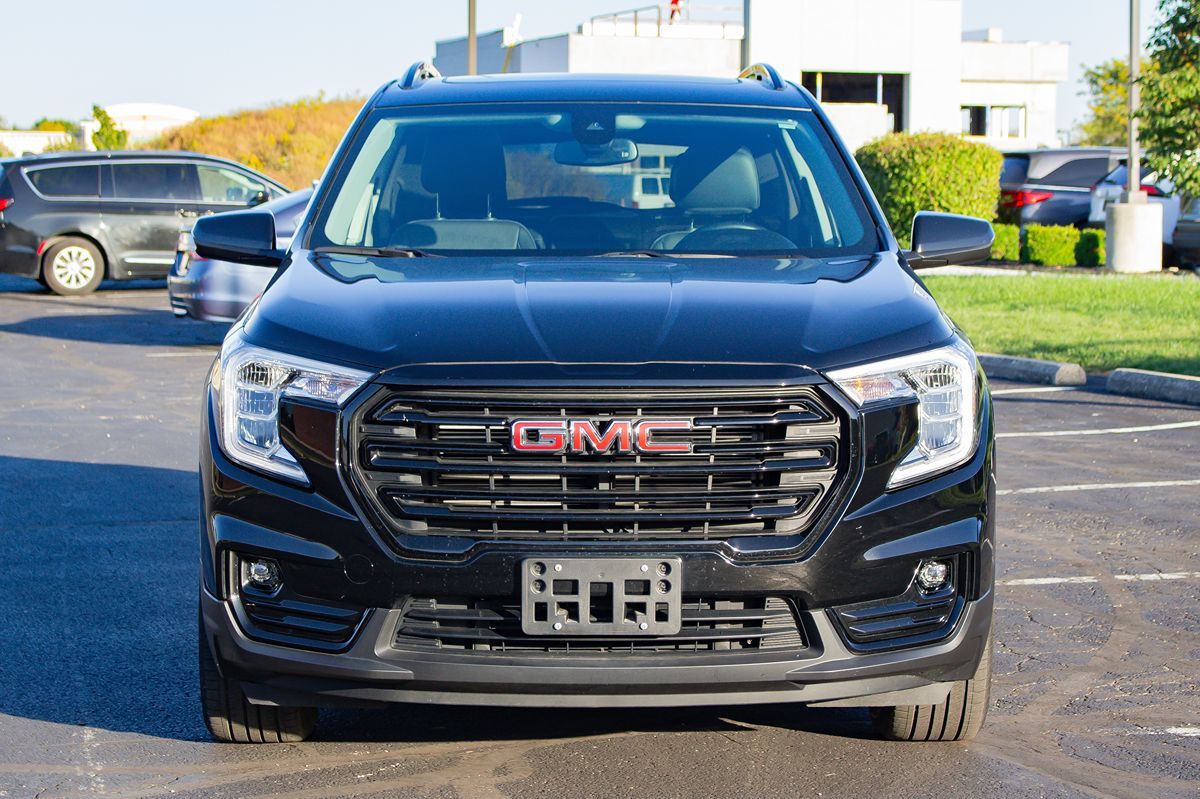 Photo 2 of this GMC Terrain
