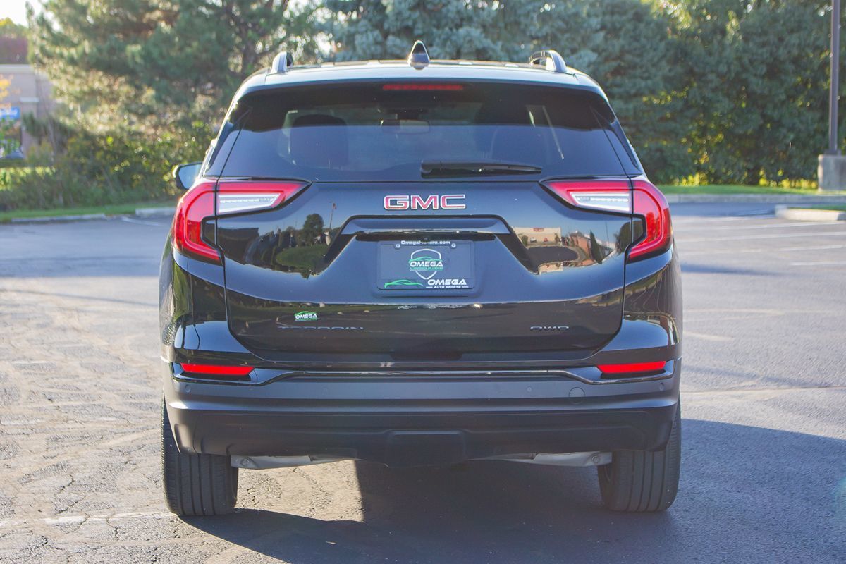 Photo 8 of this GMC Terrain