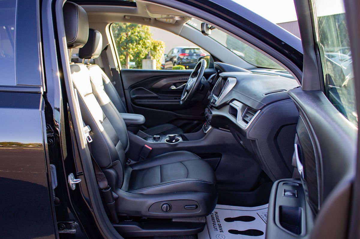 Photo 19 of this GMC Terrain