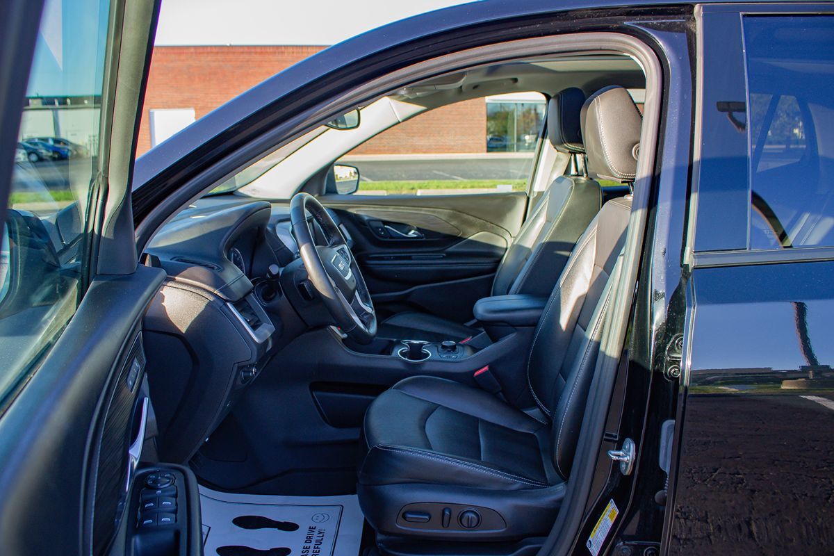 Photo 12 of this GMC Terrain