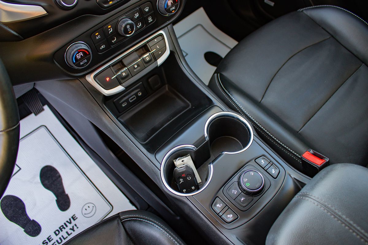 Photo 29 of this GMC Terrain