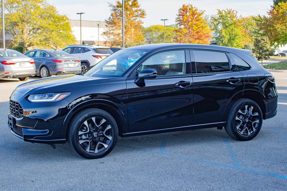 Photo 4 of this Honda HR-V