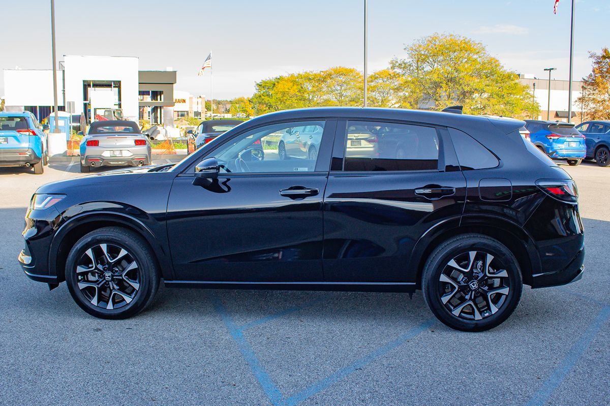 Photo 5 of this Honda HR-V