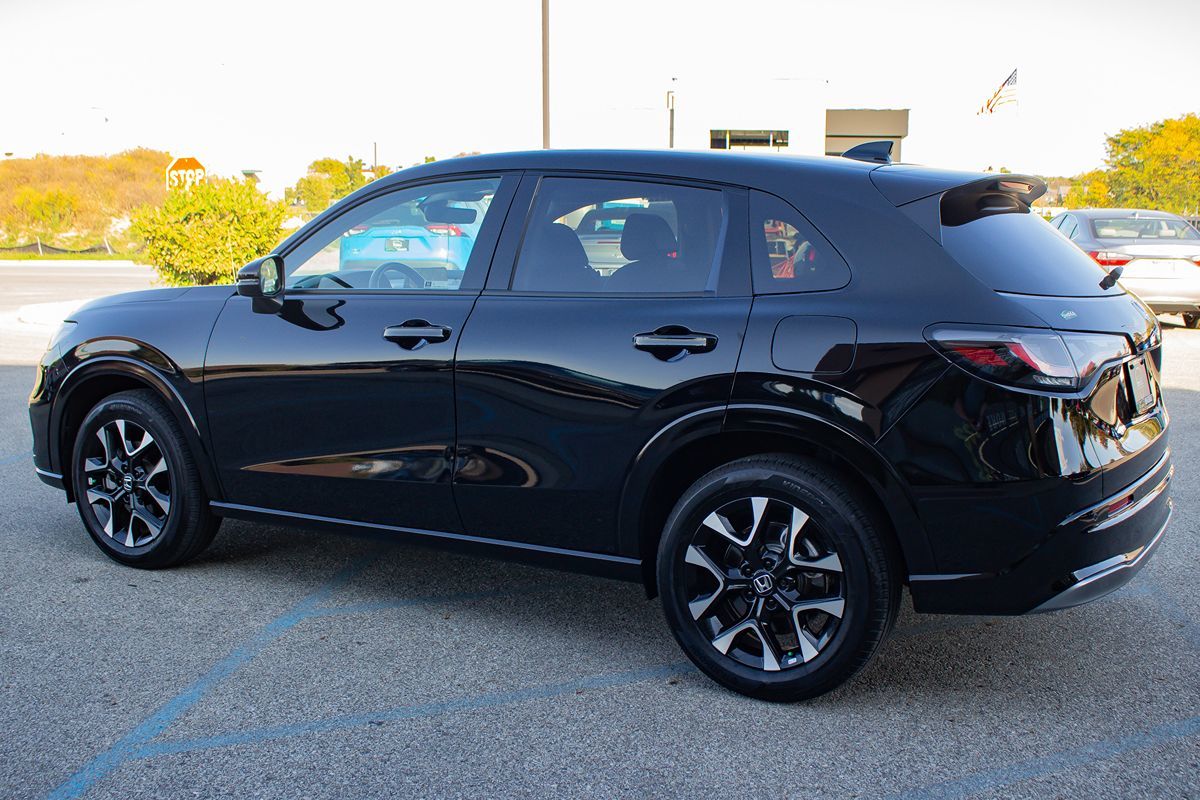 Photo 6 of this Honda HR-V