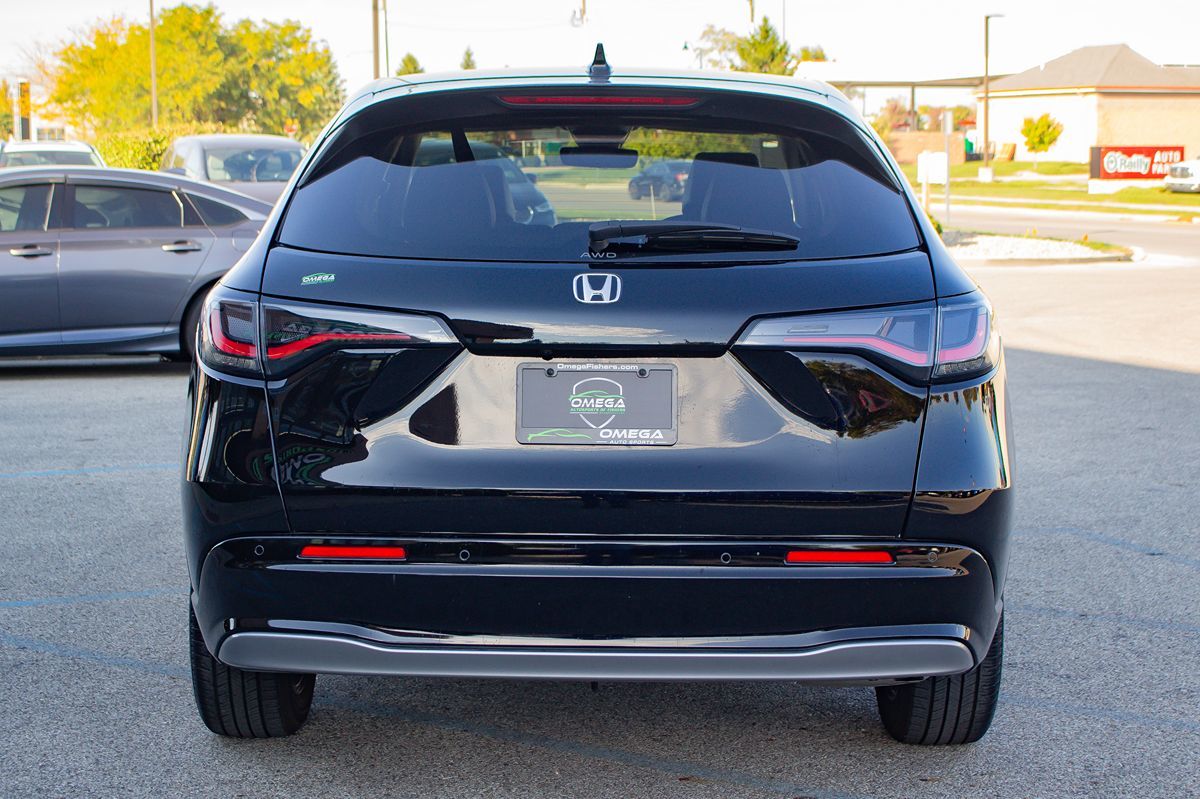 Photo 8 of this Honda HR-V