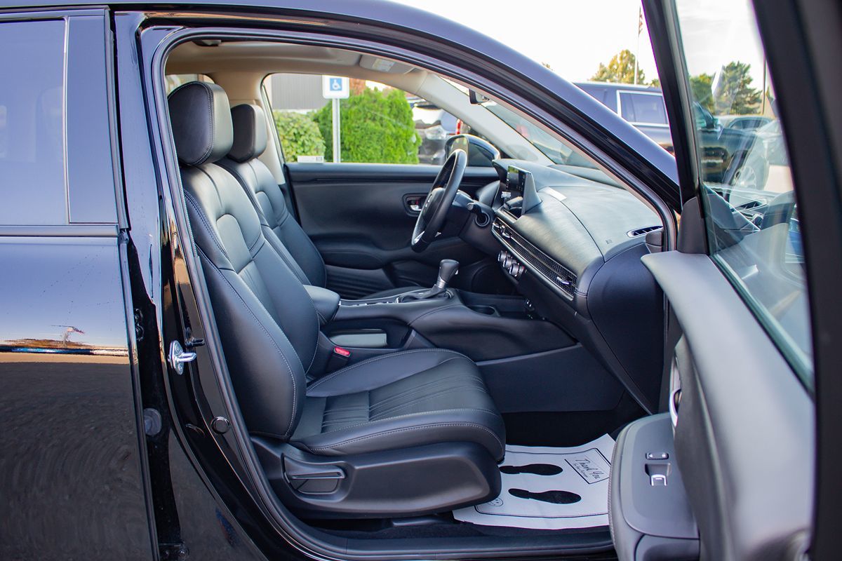 Photo 19 of this Honda HR-V