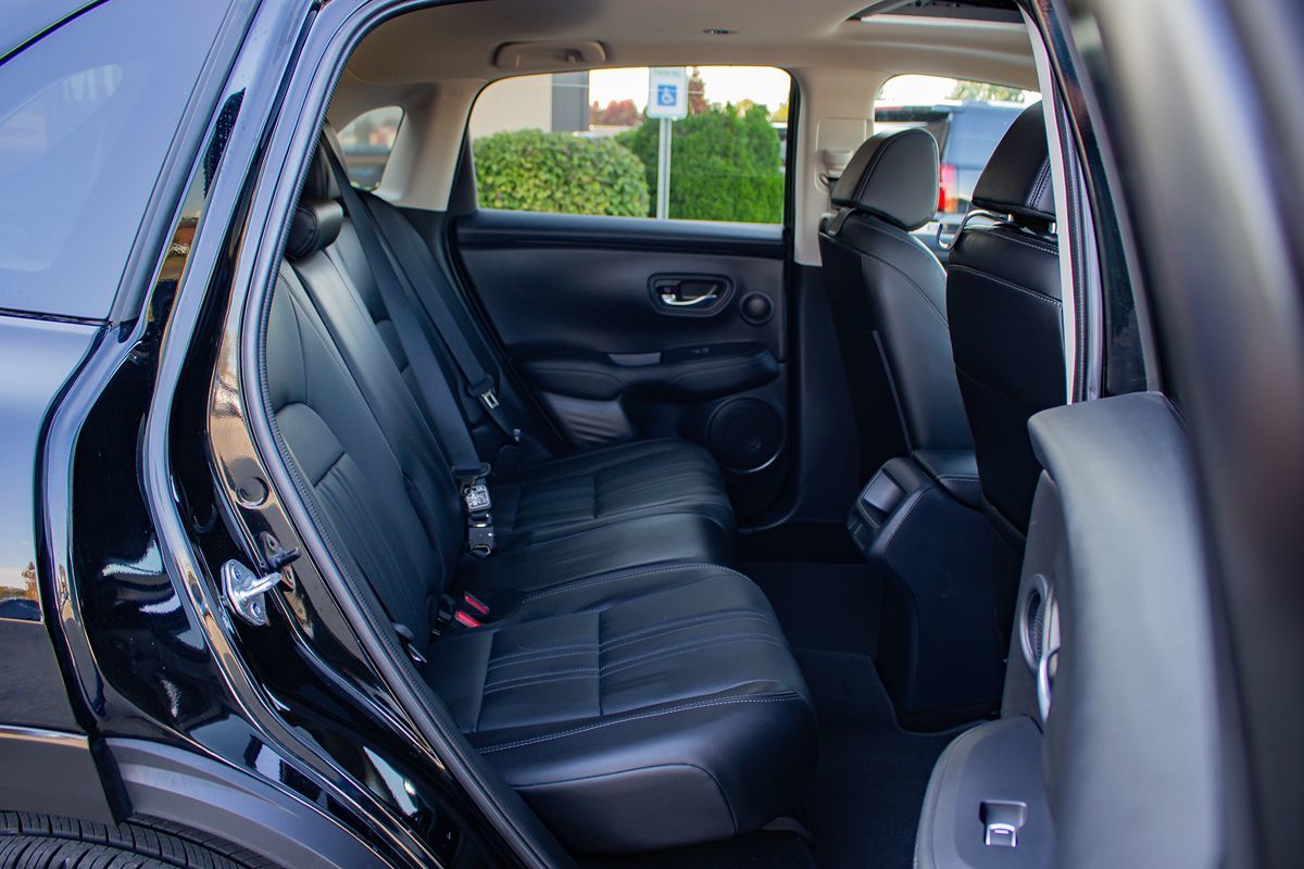 Photo 17 of this Honda HR-V