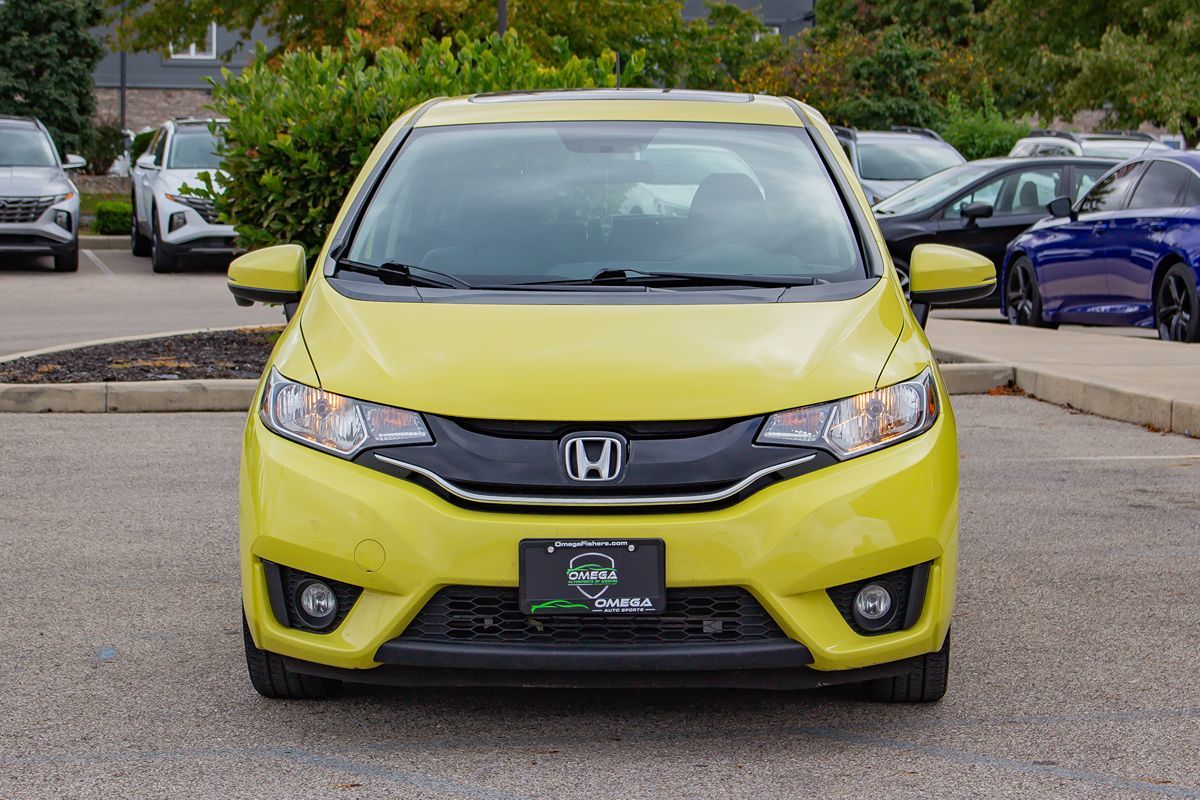 Photo 2 of this Honda Fit