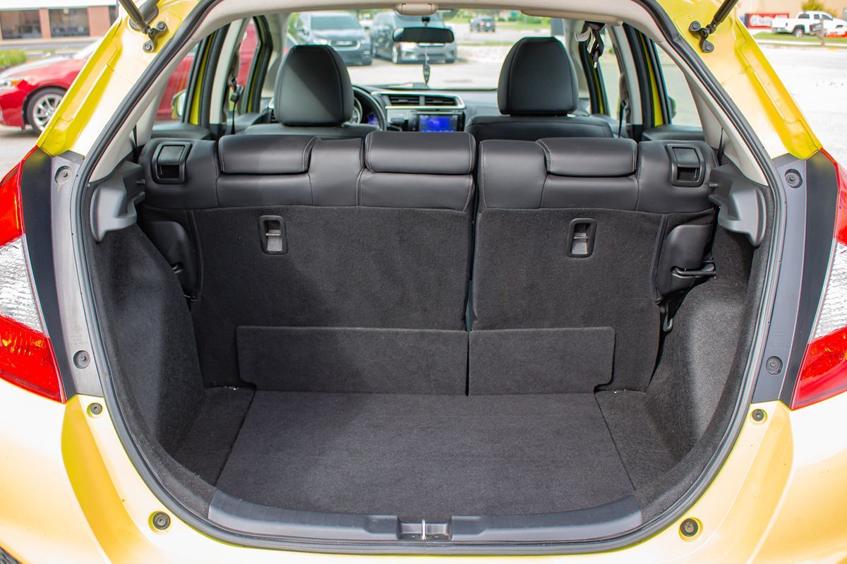 Photo 15 of this Honda Fit