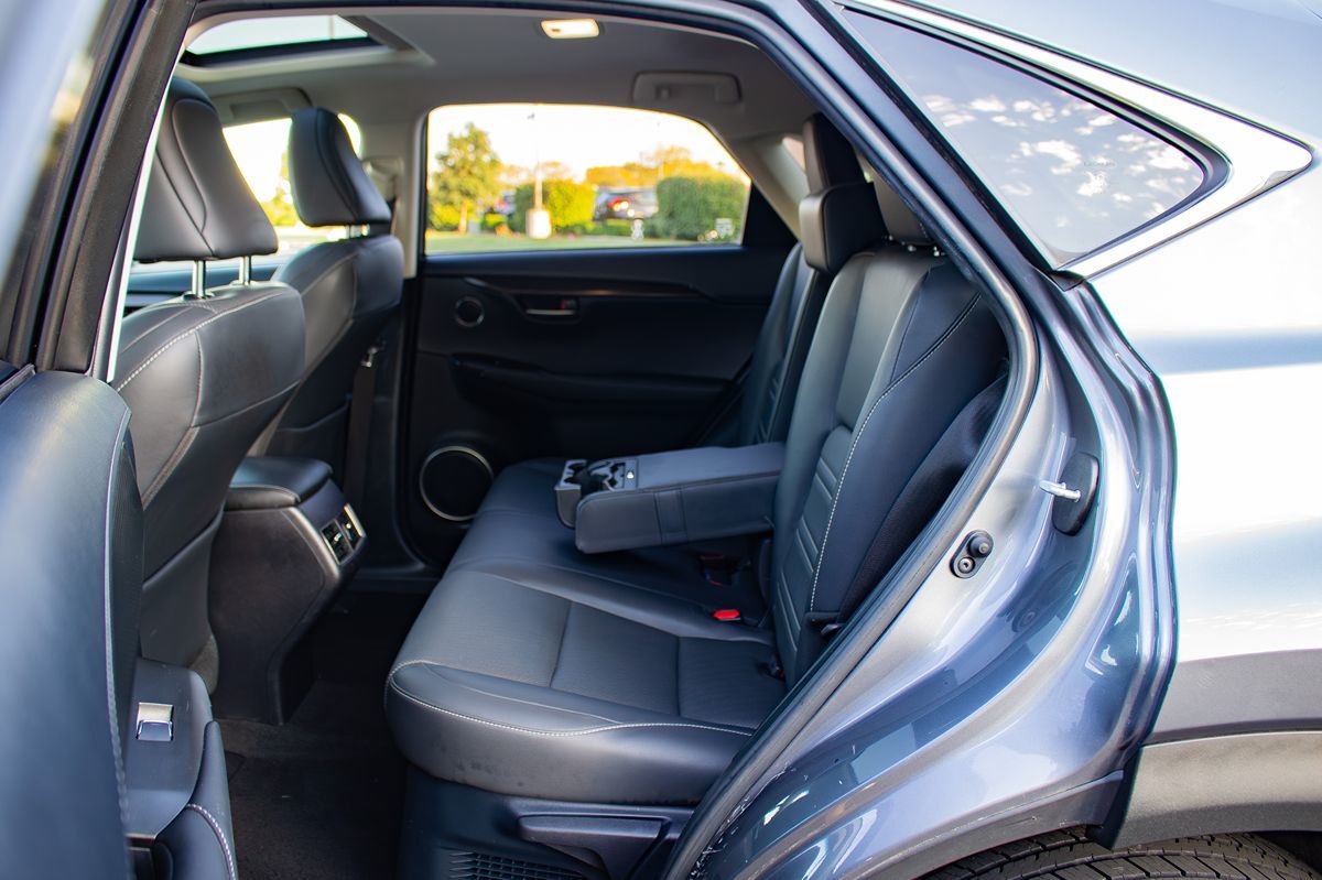 Photo 14 of this Lexus NX 300
