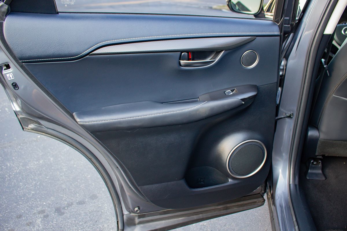 Photo 15 of this Lexus NX 300