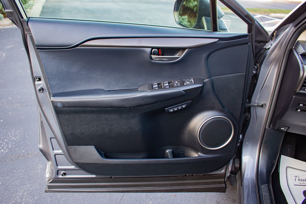 Photo 13 of this Lexus NX 300