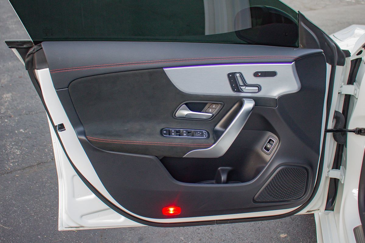 Photo 12 of this Mercedes-Benz CLA 250