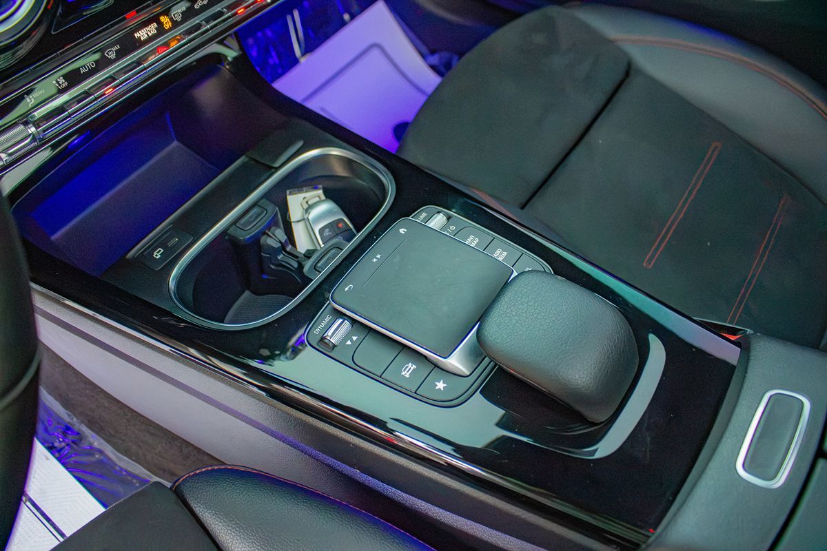 Photo 27 of this Mercedes-Benz CLA 250