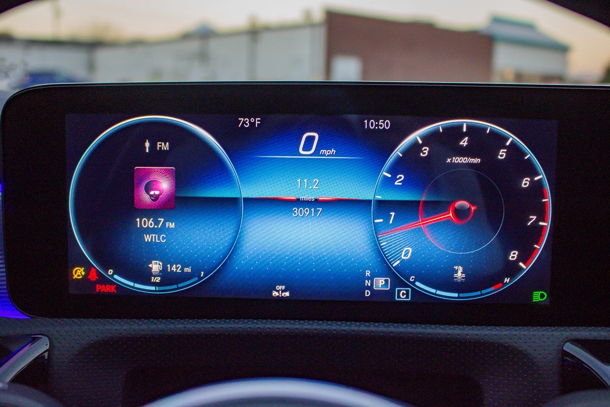 Photo 19 of this Mercedes-Benz CLA 250