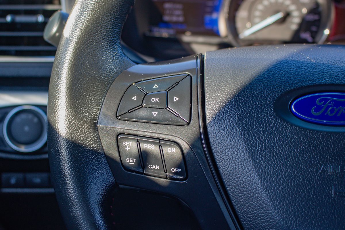 Photo 26 of this Ford Explorer