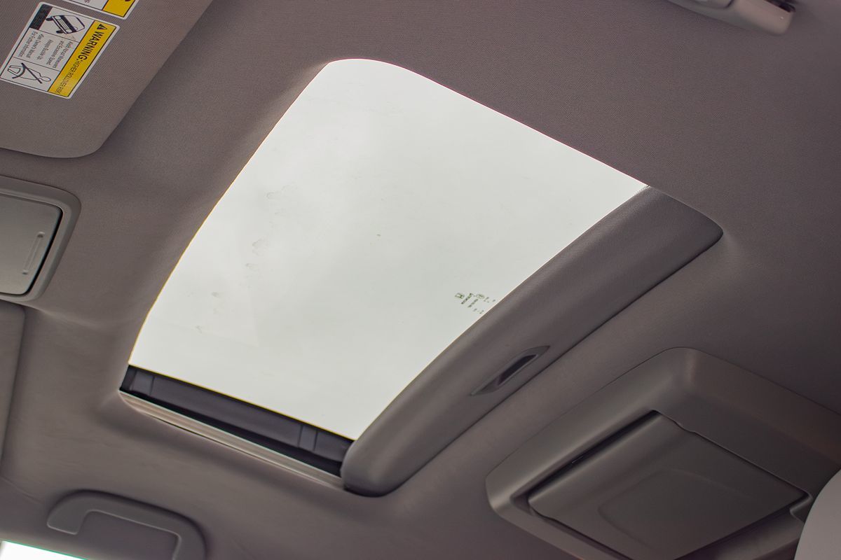 Photo 22 of this Honda Pilot